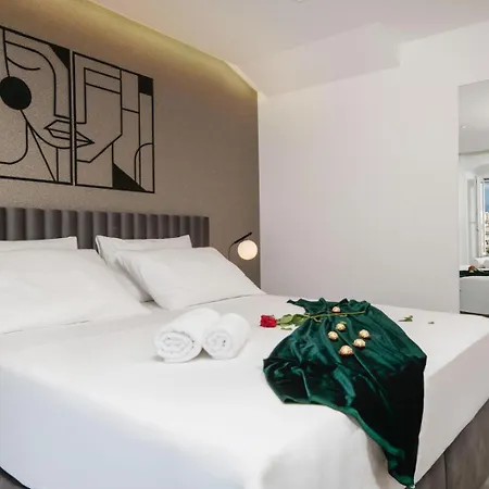 شقة Patricia & Gemini Luxury