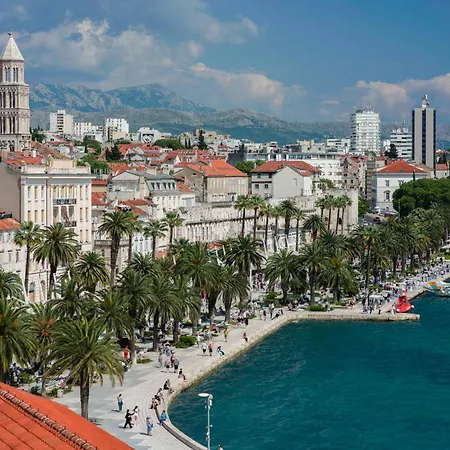 Patricia & Gemini Luxury דירה *