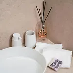 Patricia & Gemini Luxury Apartman *