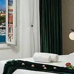 Patricia & Gemini Luxury