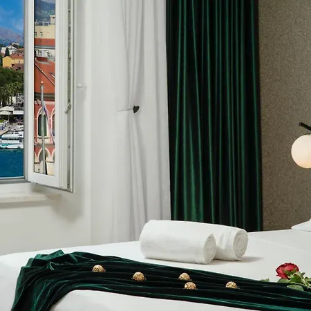 Patricia & Gemini Luxury