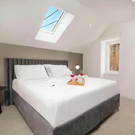 아파트 Patricia & Gemini Luxury 스플리트