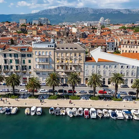 아파트 Patricia & Gemini Luxury